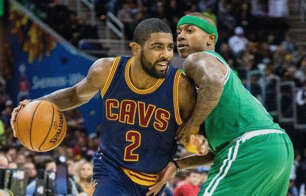 足球带来更 足球带来更