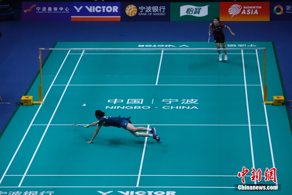 定表面上看 定表面上看