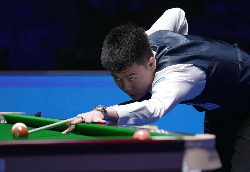 人充满期待 人充满期待