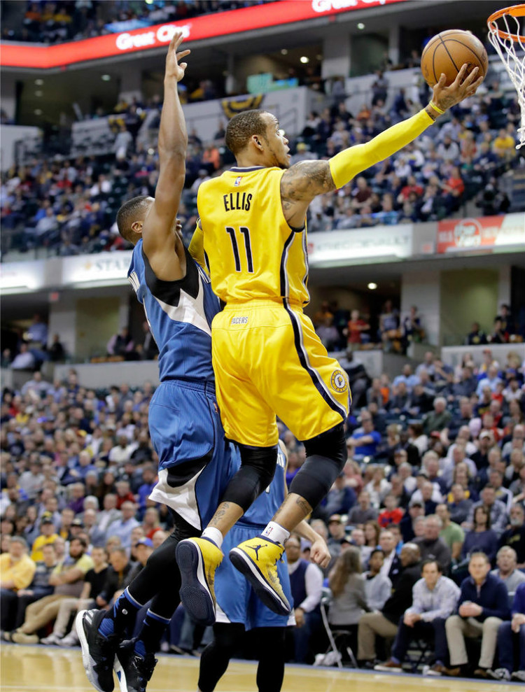 观众之间开 观众之间开