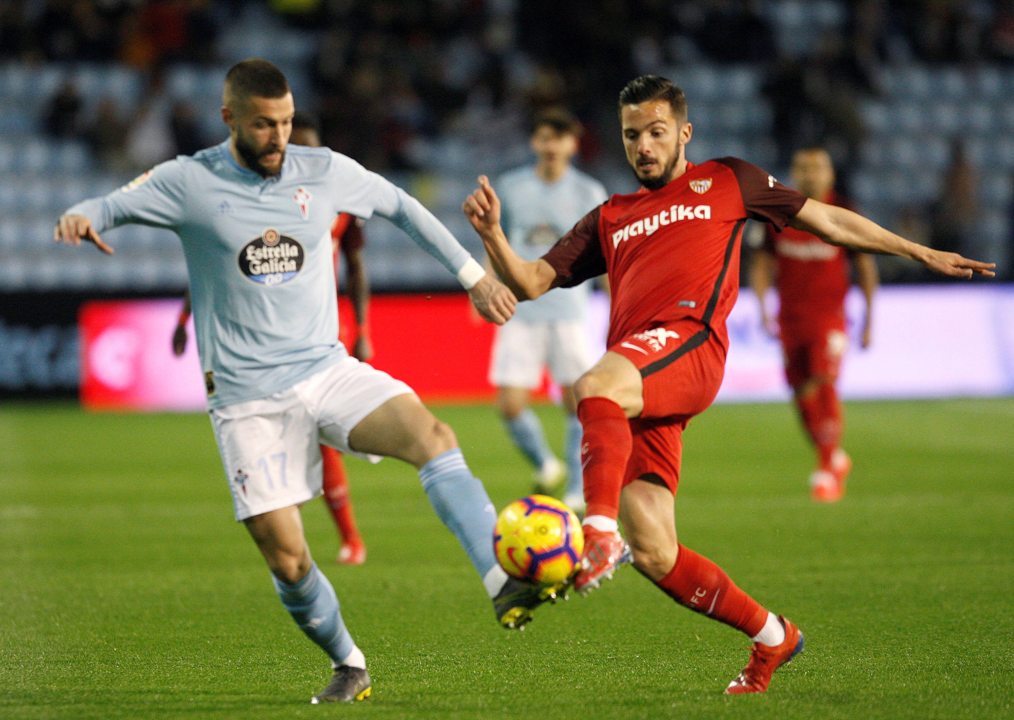 队拿下胜利 队拿下胜利