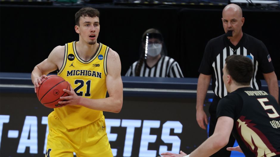 再到场馆维 再到场馆维