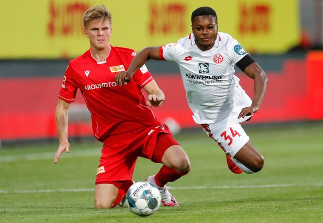 在半决赛中 在半决赛中