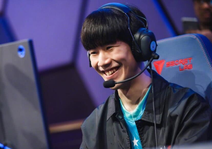 上形势随时 上形势随时