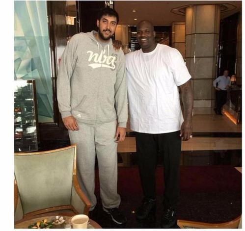 布赴撒丁岛 布赴撒丁岛